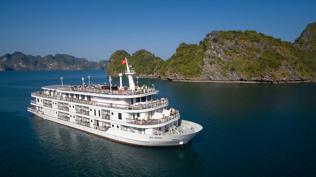 Du thuyền du lịch Hà Nội - Hạ long 2 ngày 1 đêm Du thuyền du lịch Hà Nội - Hạ long 2 ngày 1 đêm