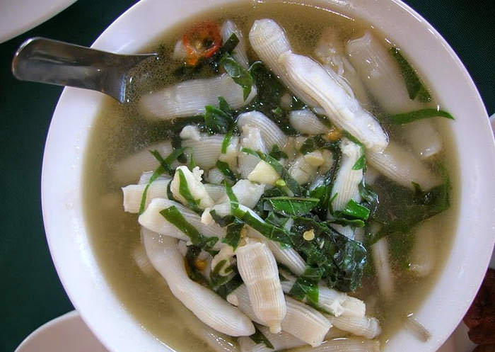 Canh Sá Sùng lá lốt