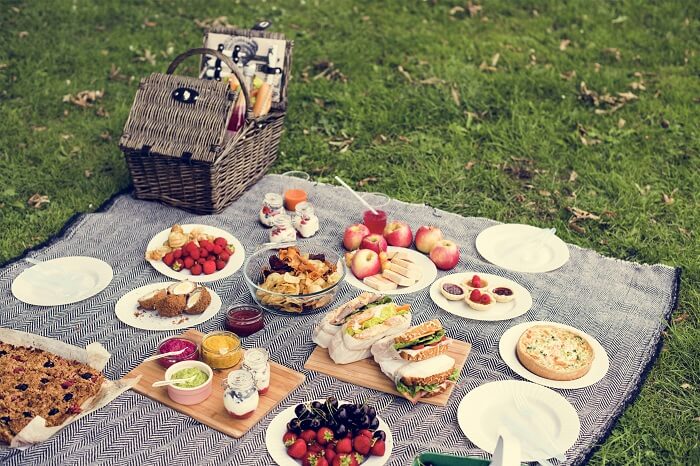 Gợi Ý Những Món Ăn Đi Picnic ĐƠN GIẢN - DỄ LÀM